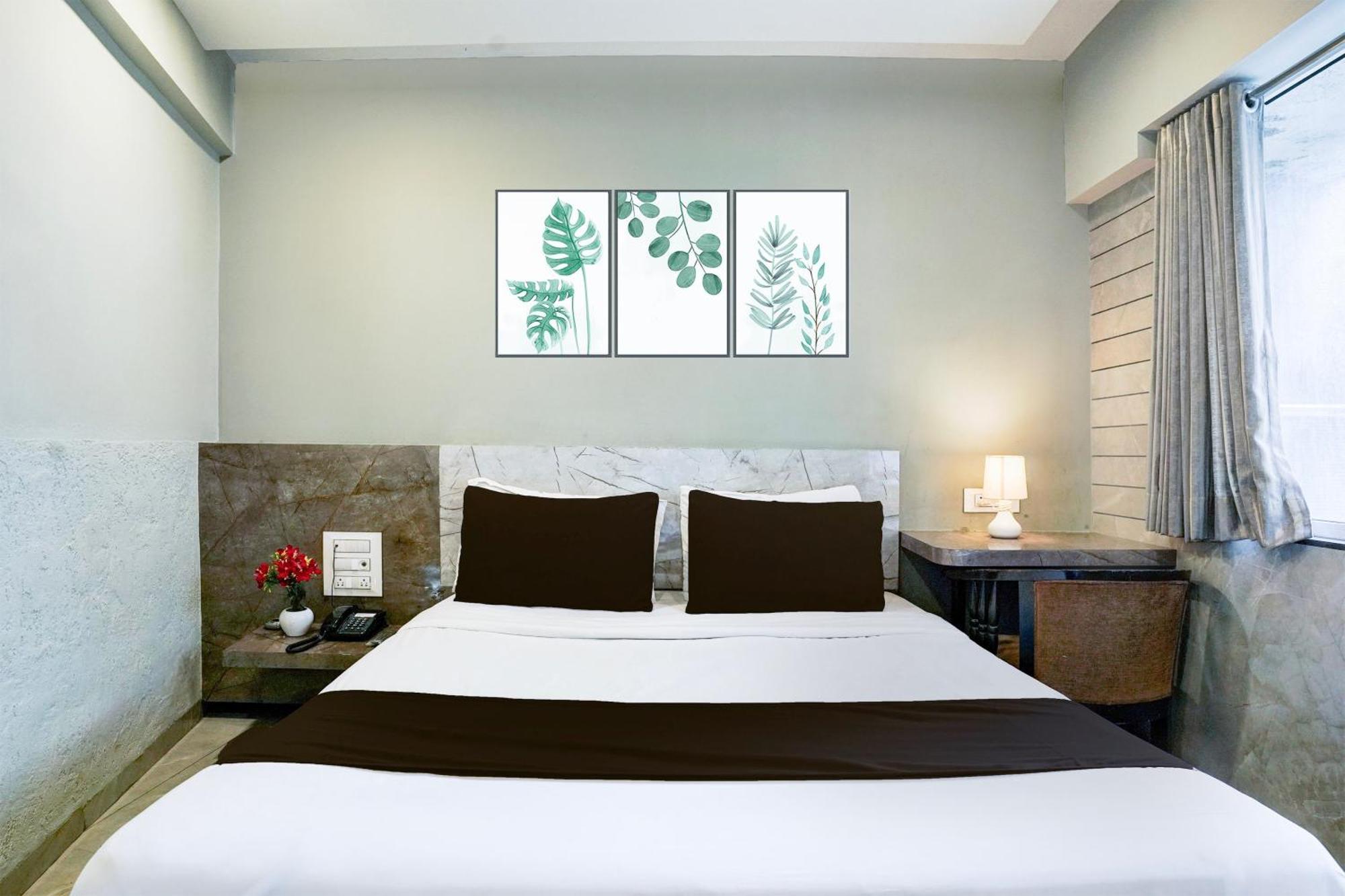 Super Townhouse Oak Vashi Hotel Turambhe Ngoại thất bức ảnh